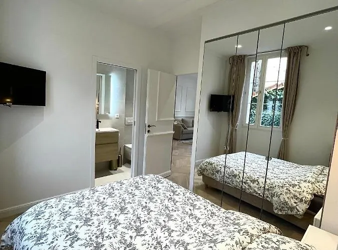 公寓 Magnifique Sur Jardin - Vieil 昂蒂布