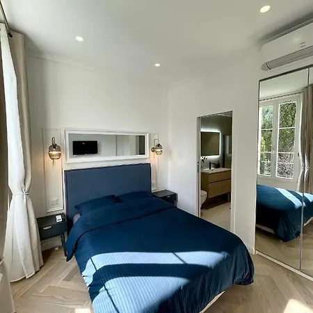 Magnifique Sur Jardin - Vieil Apartmán Antibes